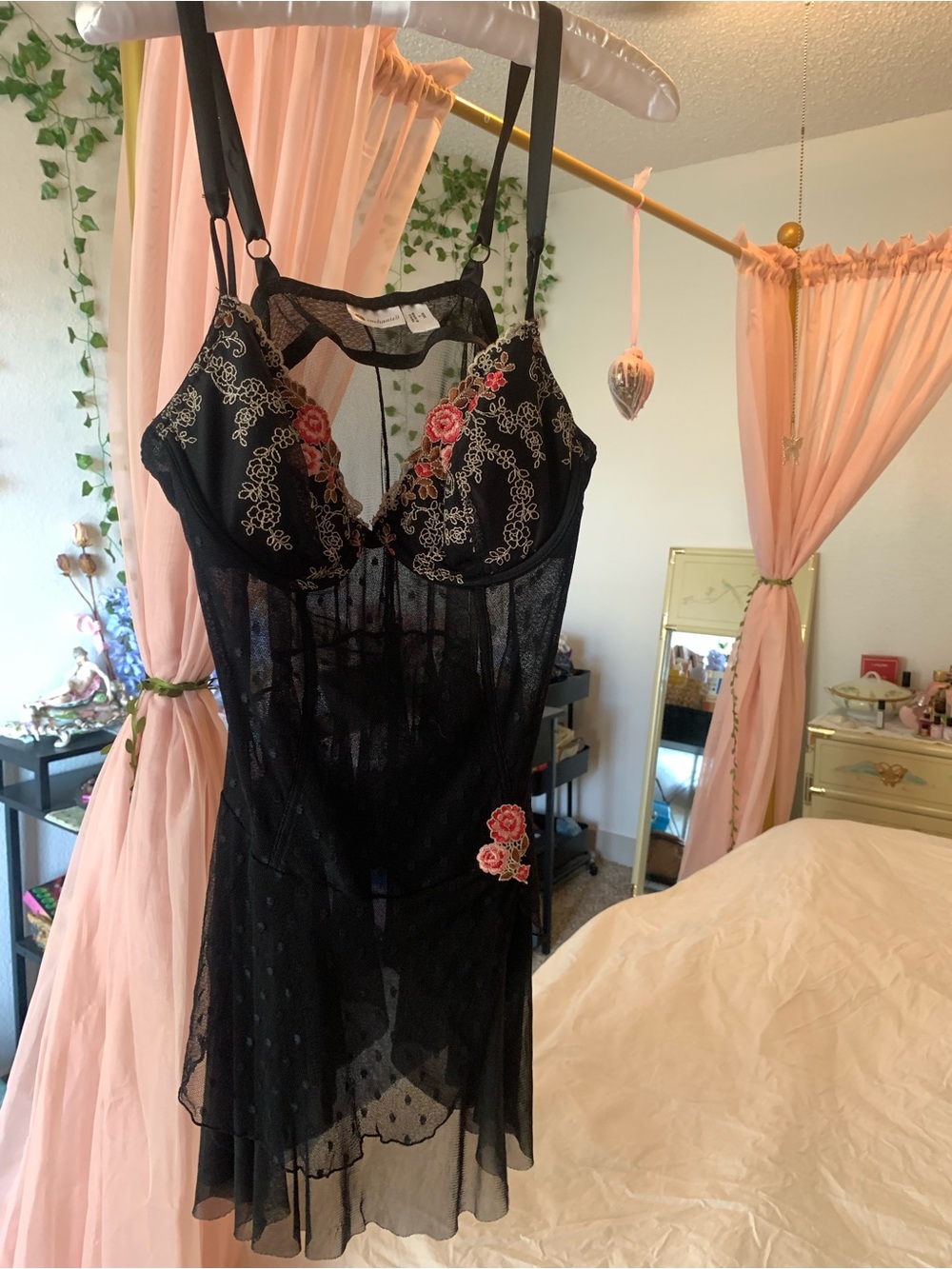 Vintage Black Sheer Embroidered Floral Chemise - Women Intimates & Sleepwear - Picture 2 of 7